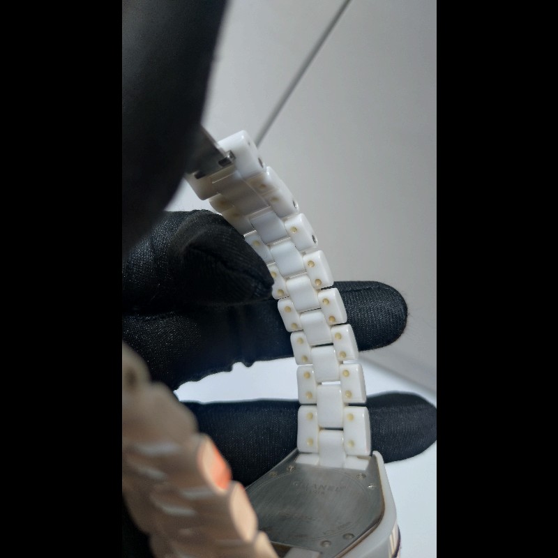 Chanel 白陶12點鑽J12 33mm-11