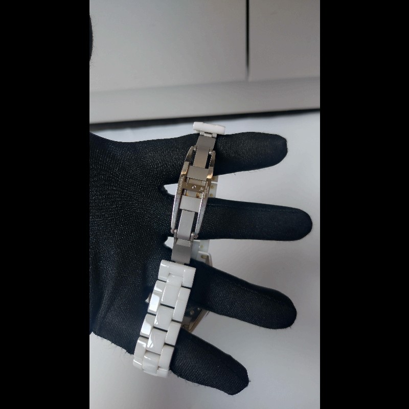 Chanel 白陶12點鑽J12 33mm-17
