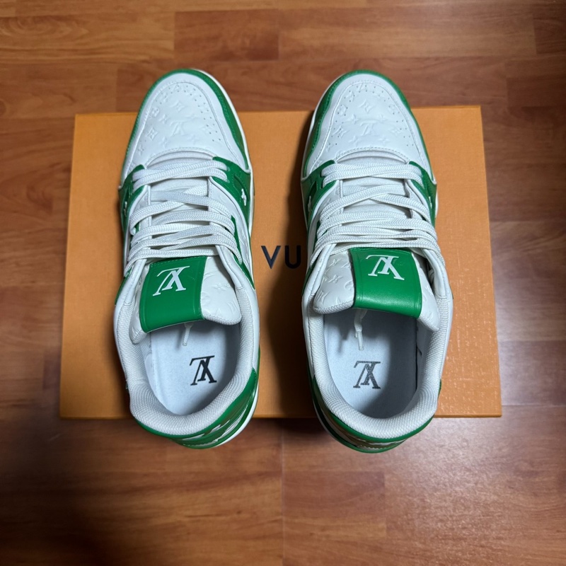 Lv Trainer白綠 路易威登時尚休閒板鞋 男款 白綠 42.5碼-4