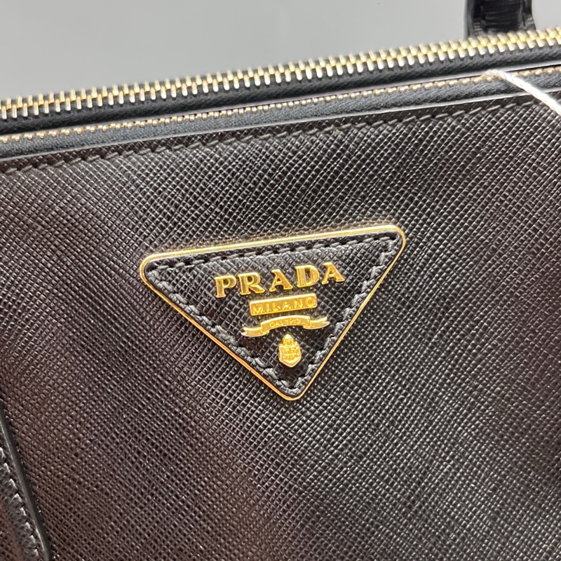 Prada 97新 黑色十字紋殺手包 尺寸34*24-6