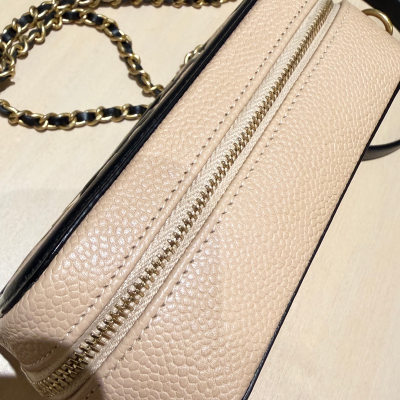 Chanel Mini Vanity Case 雙C相機包|米黑拼色|金鏈|9成新-2