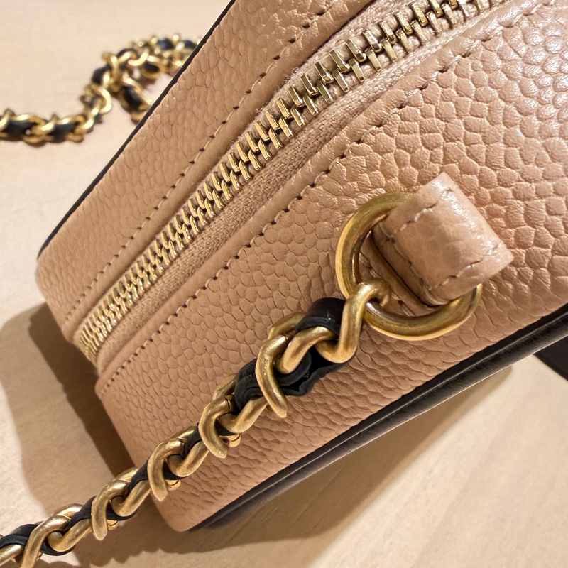 Chanel Mini Vanity Case 雙C相機包|米黑拼色|金鏈|9成新-3