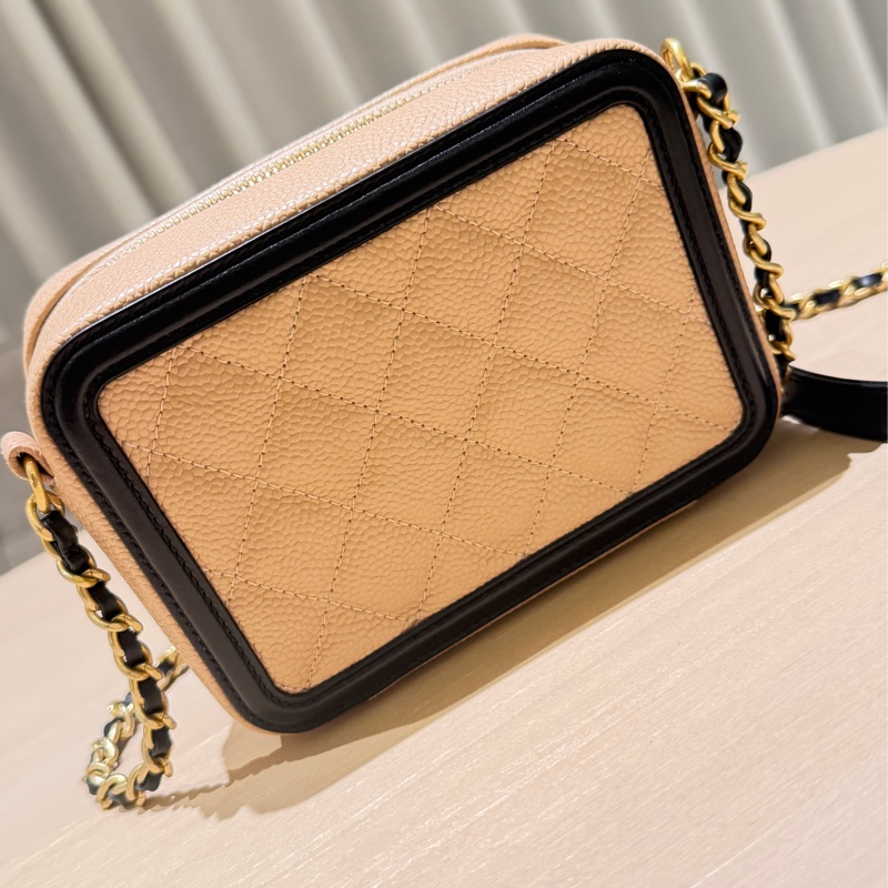 Chanel Mini Vanity Case 雙C相機包|米黑拼色|金鏈|9成新-6