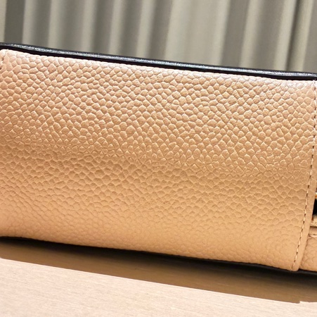 Chanel Mini Vanity Case 雙C相機包|米黑拼色|金鏈|9成新-7