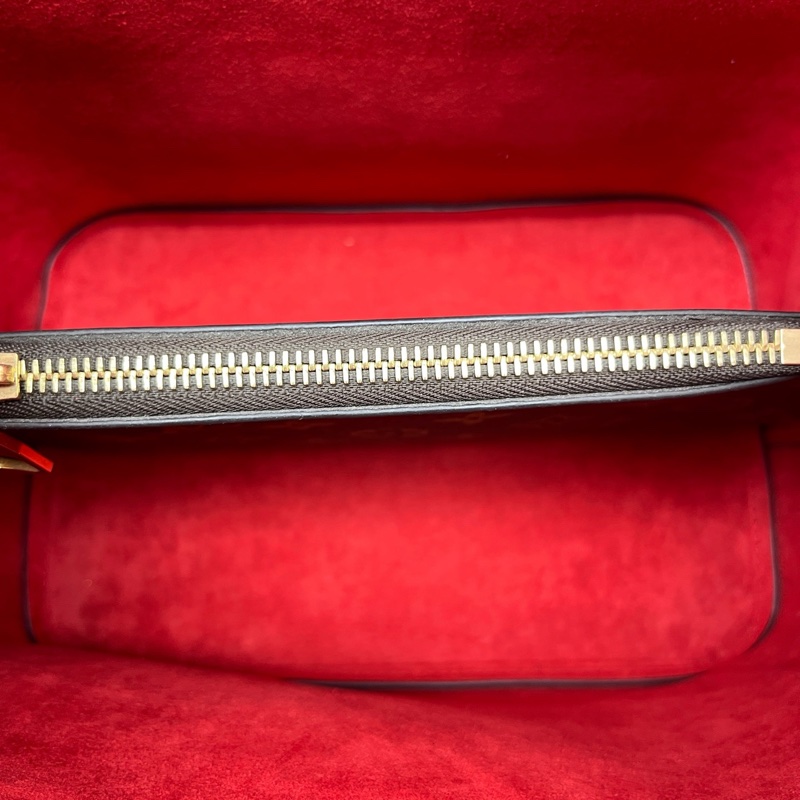 LV 98新 老花拼紅抽繩水桶包 尺寸26*26-9