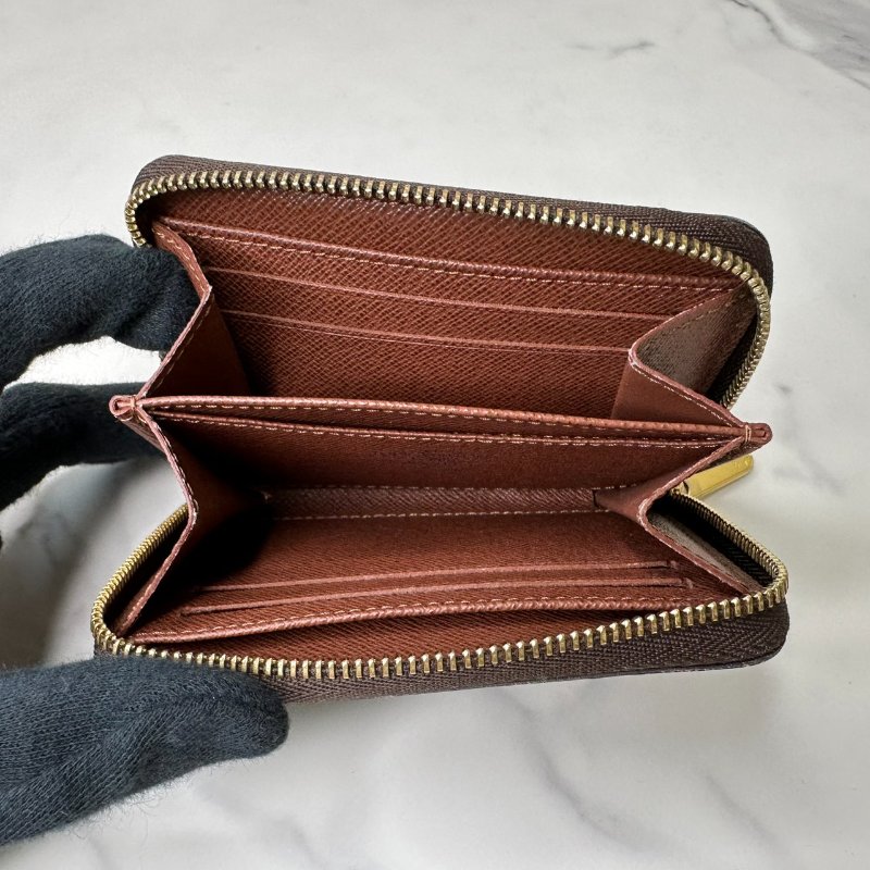 LV 老花ㄇ字零錢包-4