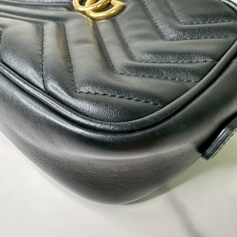 GUCCI Marmont Mini黑金相機包-8