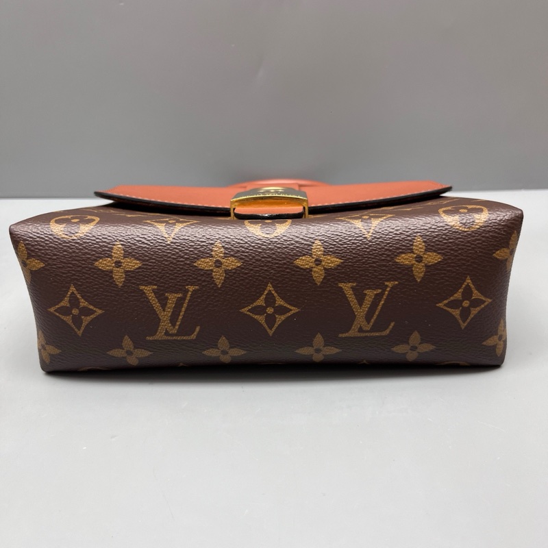 LV路易威登 97新 老花焦糖色Lock bb鎖頭包 尺寸21*15-2