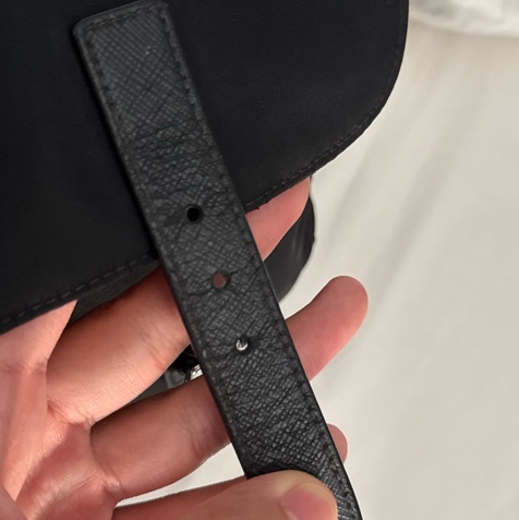 PRADA PATTINA 尼龍郵差包-15