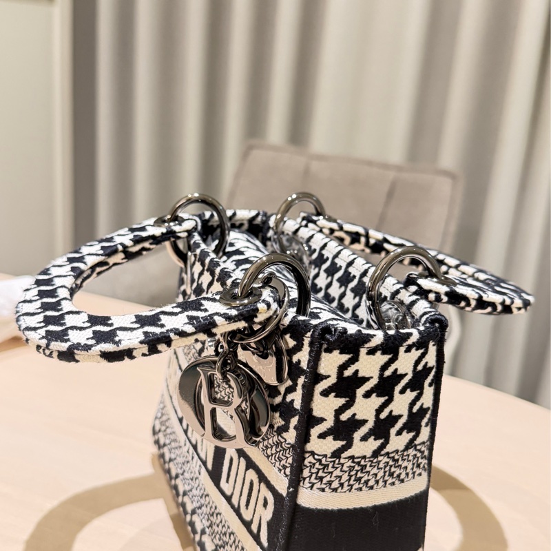 Dior Lady Dior Mini 千鳥格｜黑白經典款｜手提斜背｜9成新-10