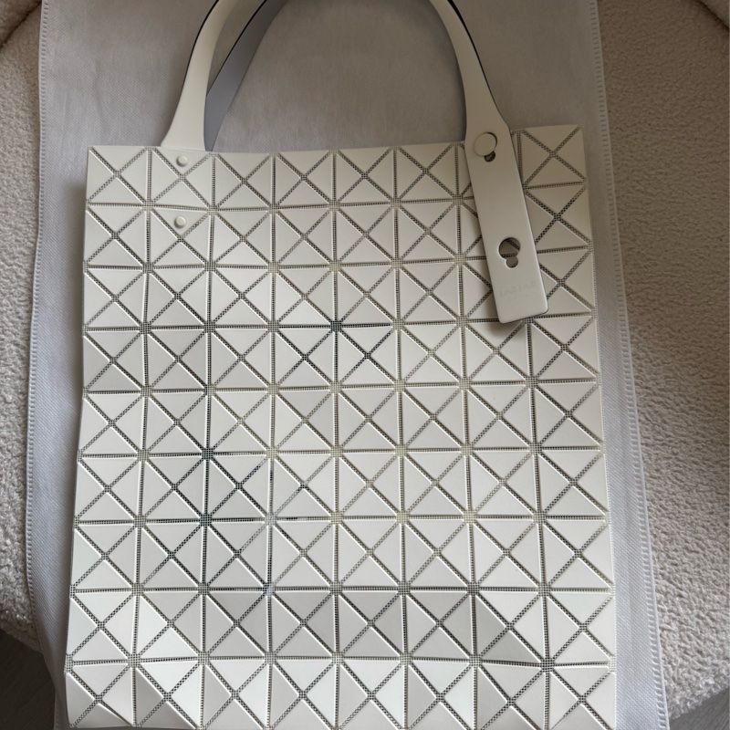 BAO BAO ISSEY MIYAKE PRISM PLUS象牙白-1