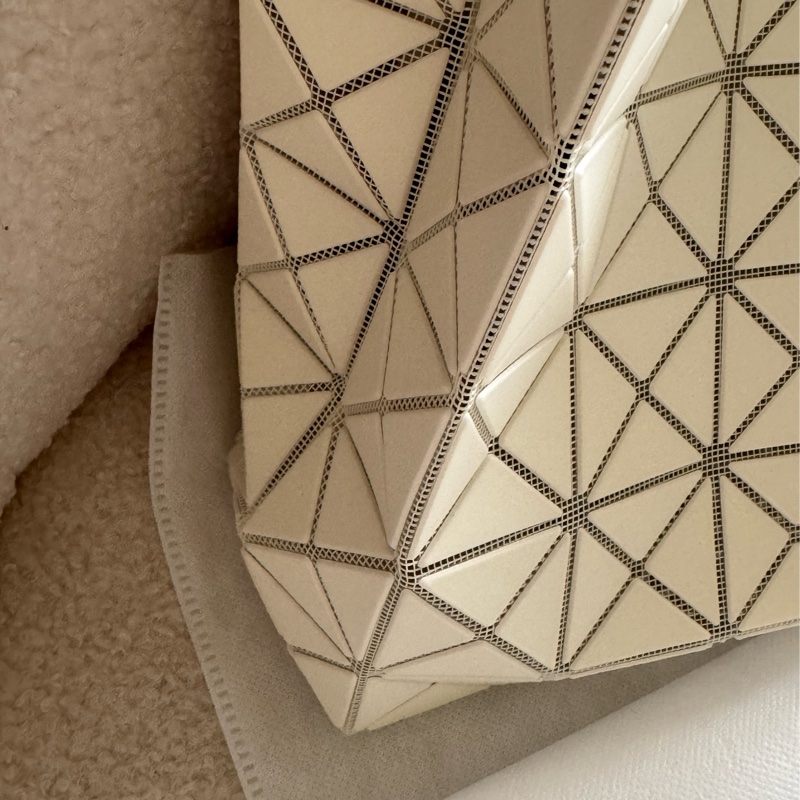 BAO BAO ISSEY MIYAKE PRISM PLUS象牙白-3