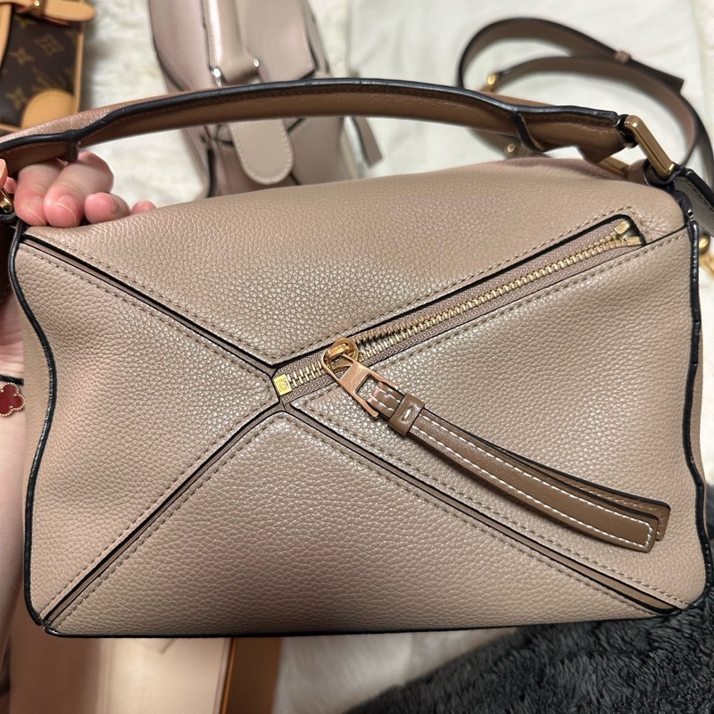 羅意威/Loewe 沙色拼色puzzle幾何包 小號附件防塵和肩帶。-7