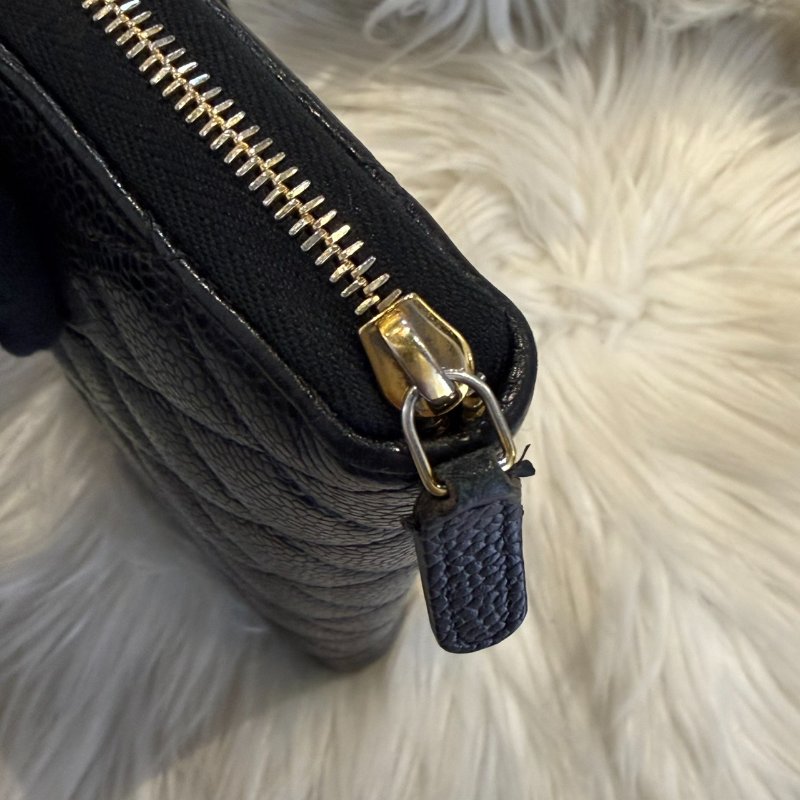 香奈兒 黑金拉鍊荔枝長夾-5