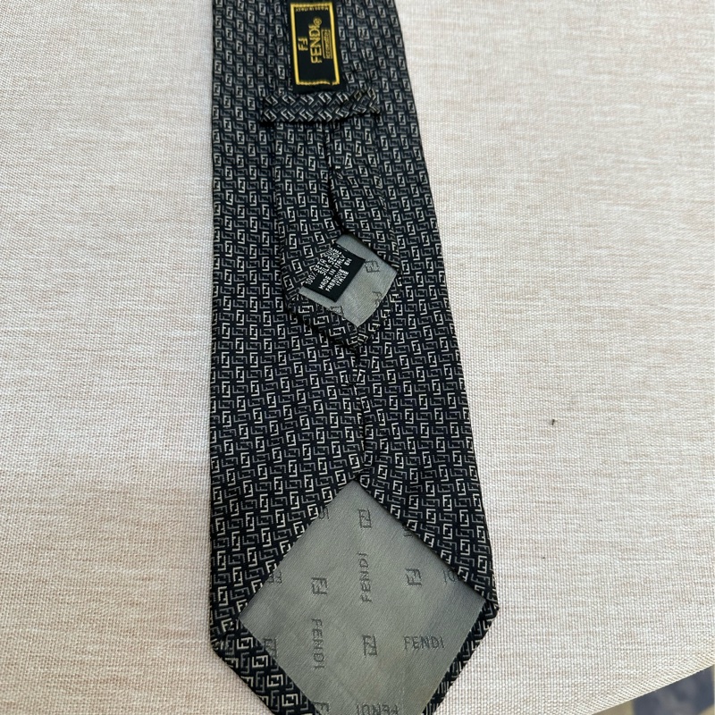 FENDI 滿版老花領帶-1