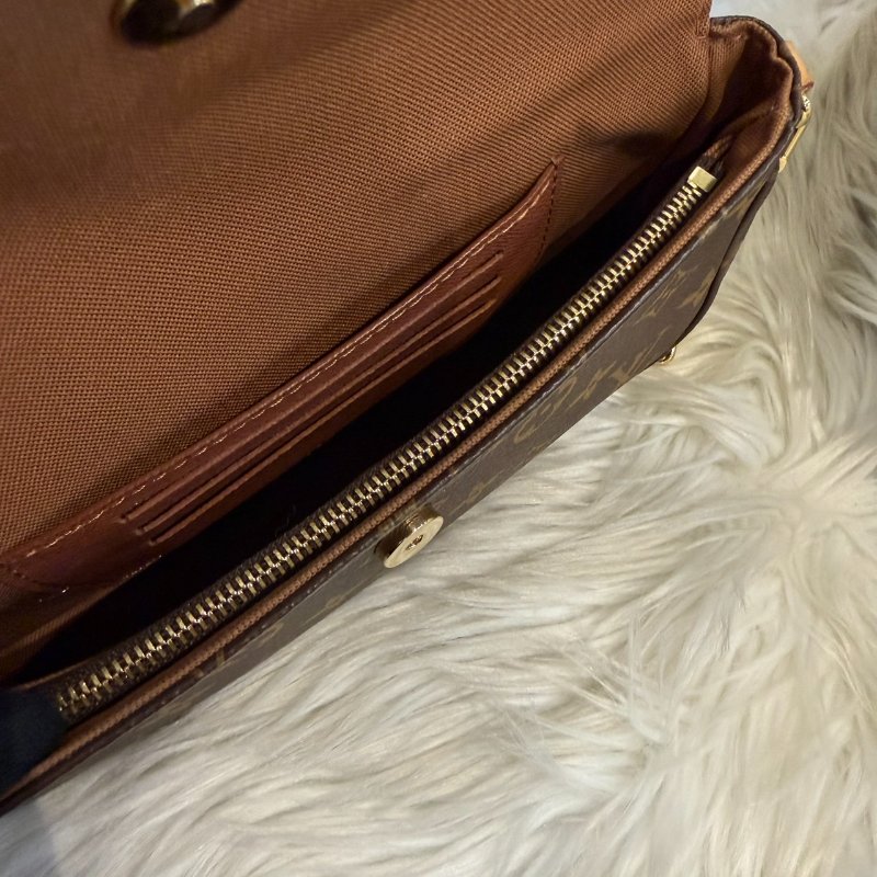 LV Wallet on Chain Ivy 肩包-3