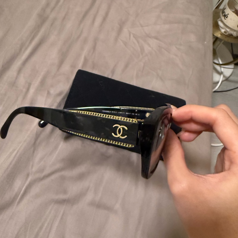 香奈兒墨鏡-1
