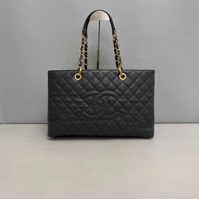 Chanel香奈兒 黑金魚子醬皮GST-0