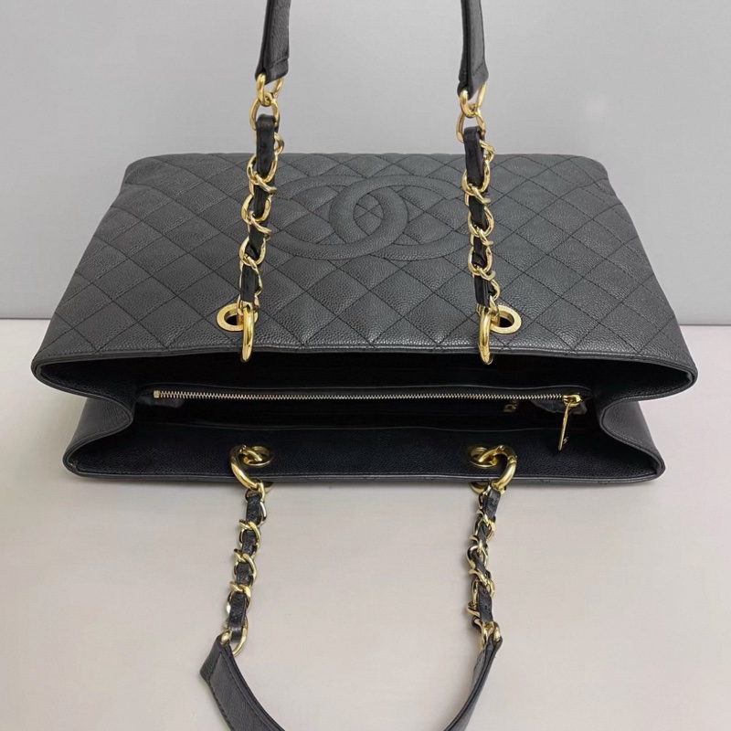 Chanel香奈兒 黑金魚子醬皮GST-6