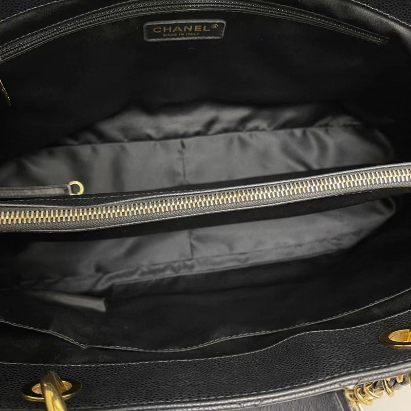 Chanel香奈兒 黑金魚子醬皮GST-7