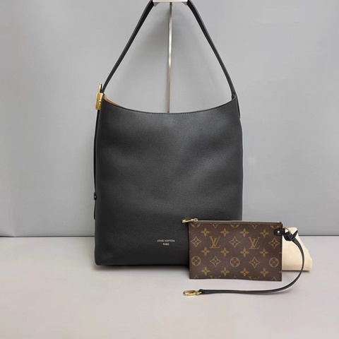 LV路易威登 黑色牛皮lowkey中號hobo芯片