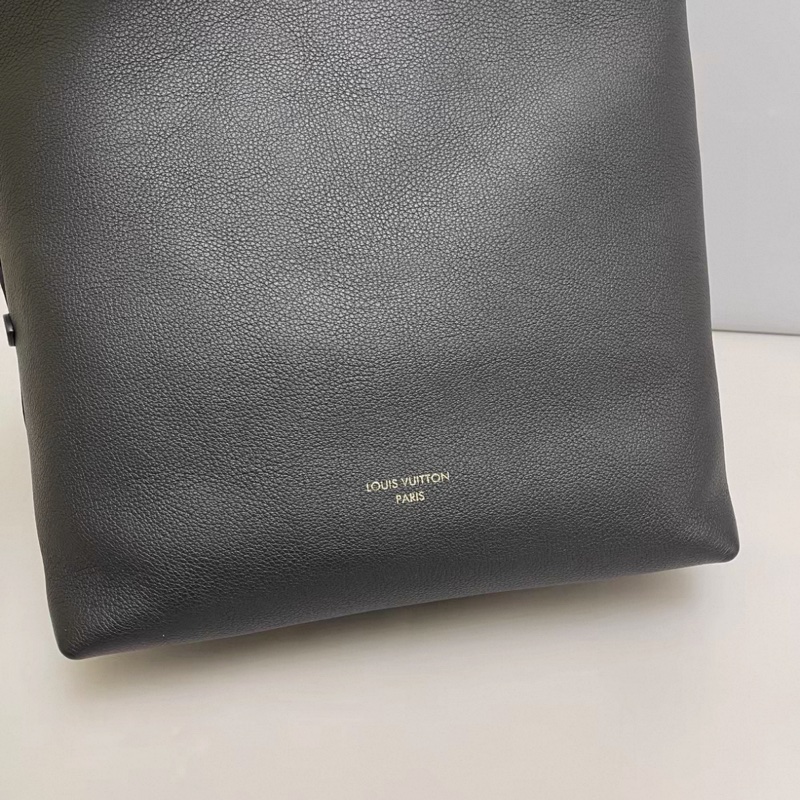 LV路易威登 黑色牛皮lowkey中號hobo芯片-5