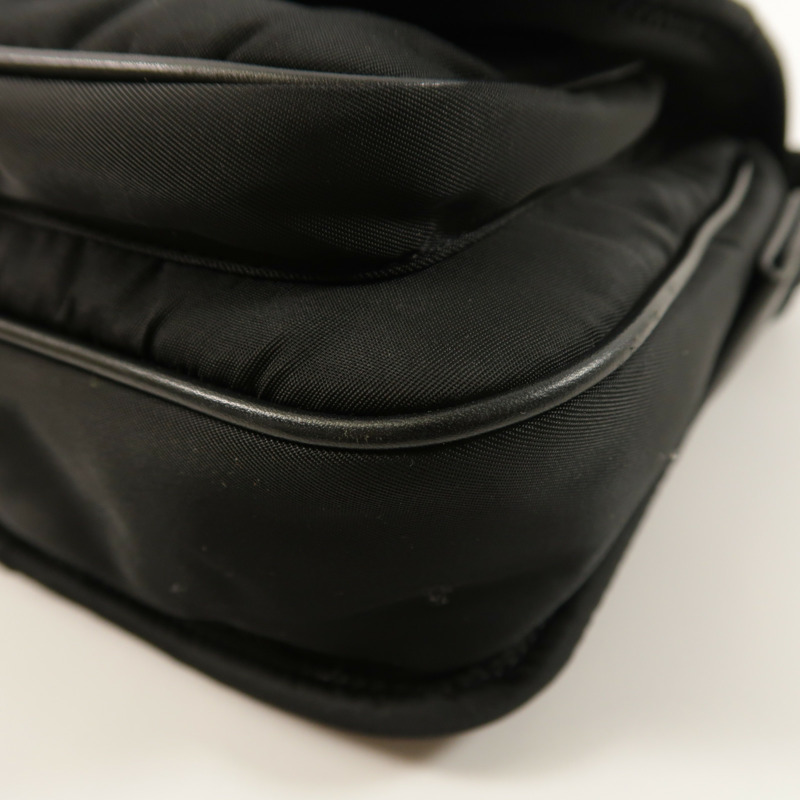 SAINT LAURENT 尼龍Niki Messenger Bag肩背袋-9