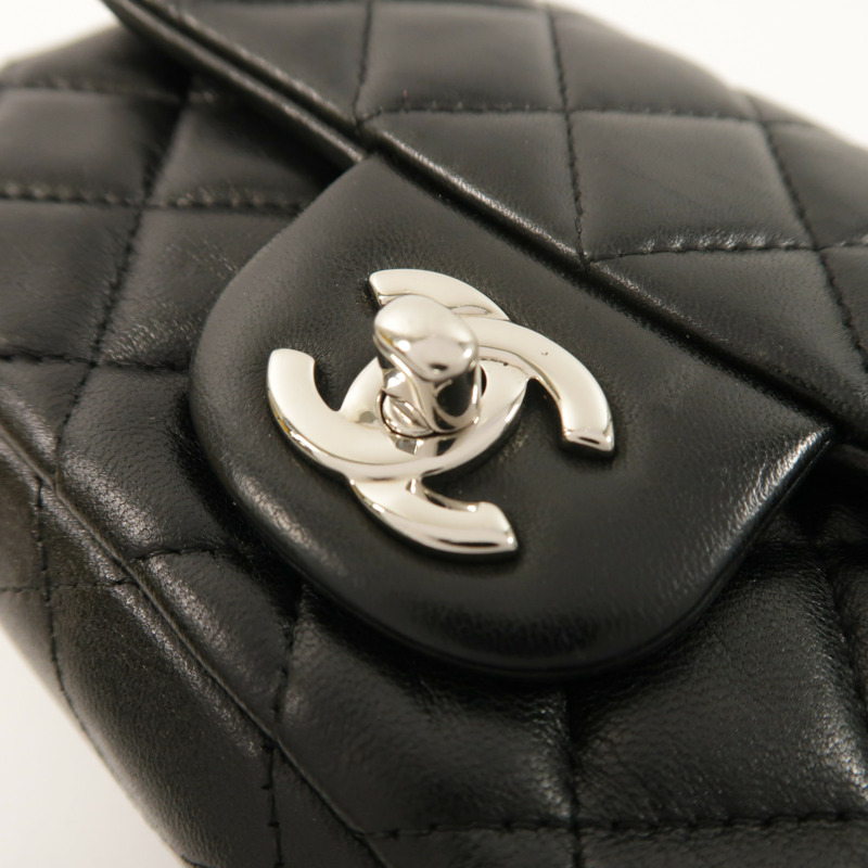 CHANEL 羊皮皮革Mini Flap Bag銀扣鏈帶肩背袋-11