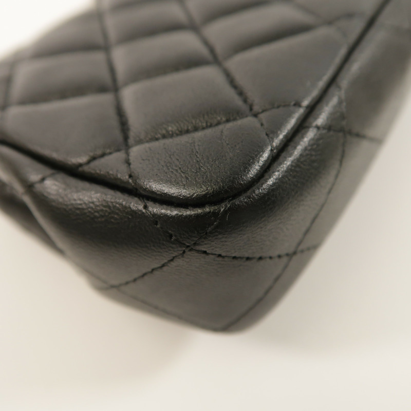 CHANEL 羊皮皮革Mini Flap Bag銀扣鏈帶肩背袋-15