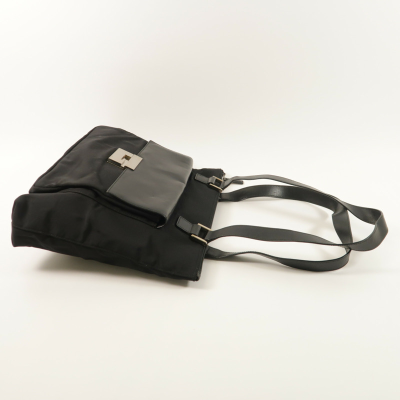 GUCCI 尼龍Vintage Shoulder Bag銀扣肩背袋-7