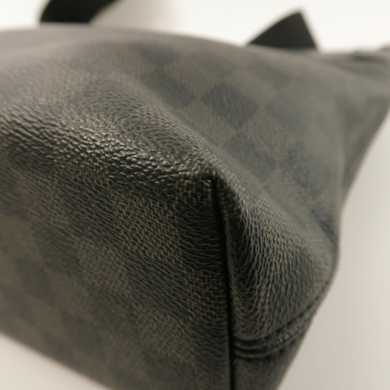 LOUIS VUITTON Damier Graphite Mick銀扣肩背袋-10
