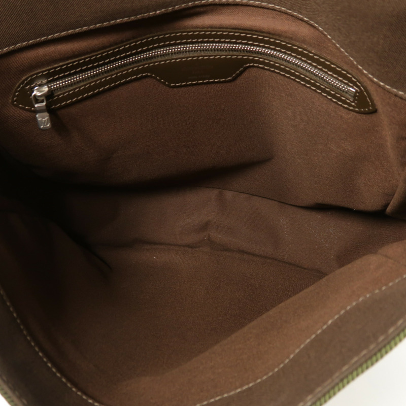 LOUIS VUITTON Taiga Viktor Messenger Bag銀扣肩背袋-4