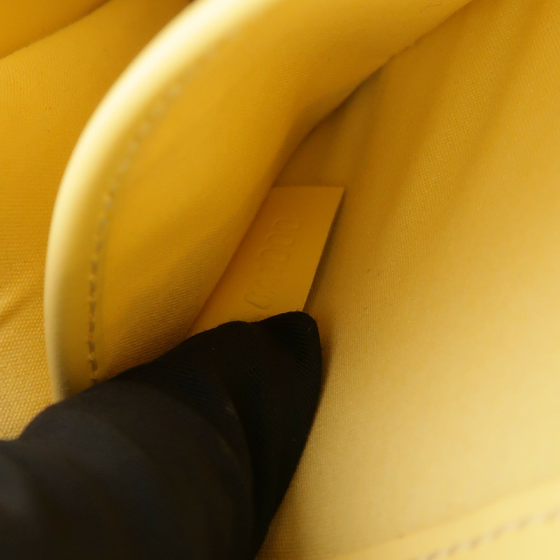 LOUIS VUITTON Epi Honfleur Clutch金扣肩背袋-6