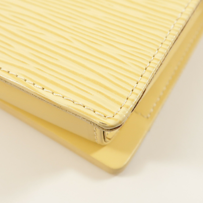 LOUIS VUITTON Epi Honfleur Clutch金扣肩背袋-11