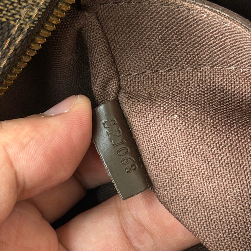 Lv棋盤格Naviglio雙蓋郵差包(N45255)-9