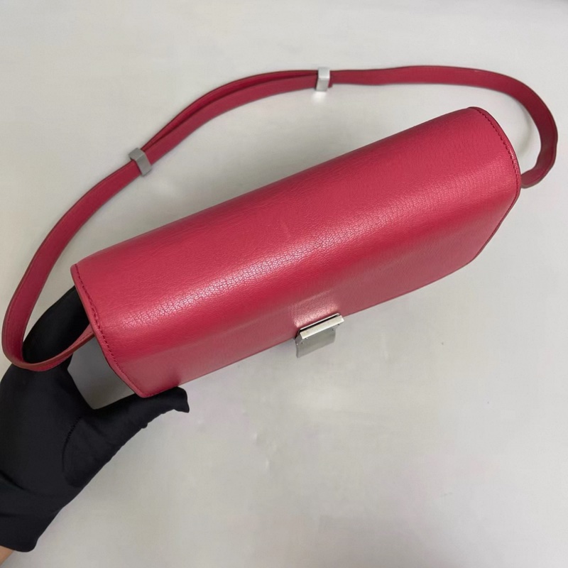 Celine賽琳 Classic Box中號玫粉色荔枝紋包-5