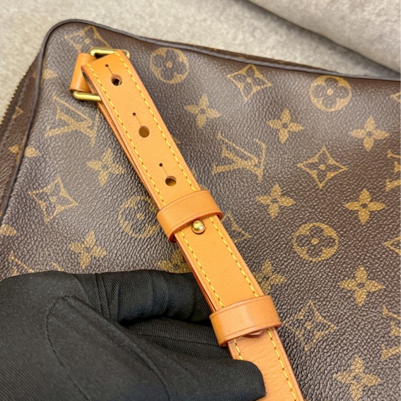 LV soft trunk經理郵差包-5