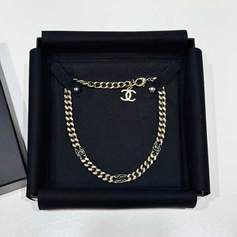 Chanel 22s 黑色琺瑯古巴項鍊