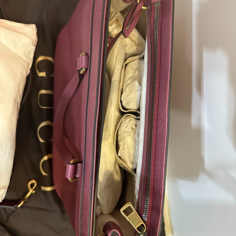 UCCI 馬銜扣托特包|酒紅色|全新未使用|附完整配件✨-10