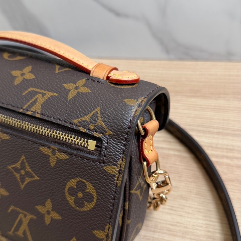 99新全配❤️ lv #Pochette #Métis #新款 #小郵差-18