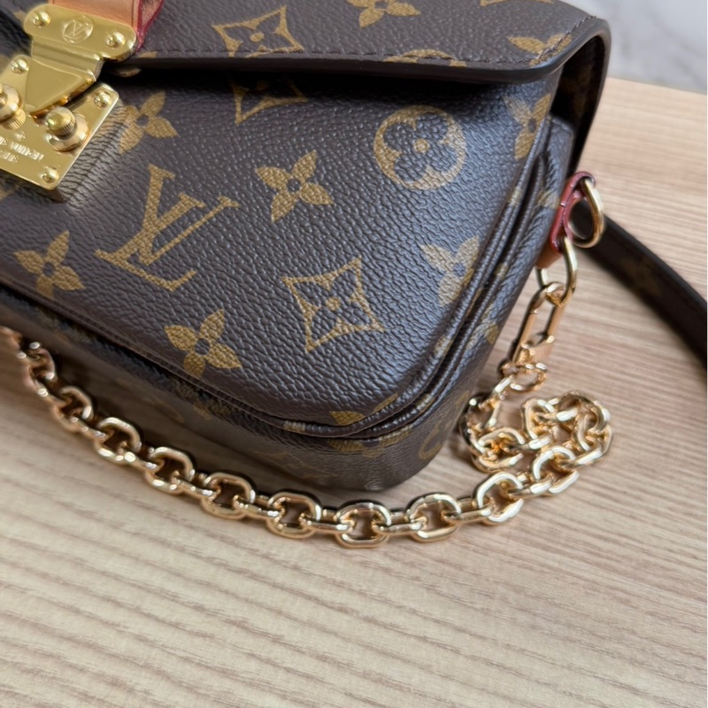 99新全配❤️ lv #Pochette #Métis #新款 #小郵差-19