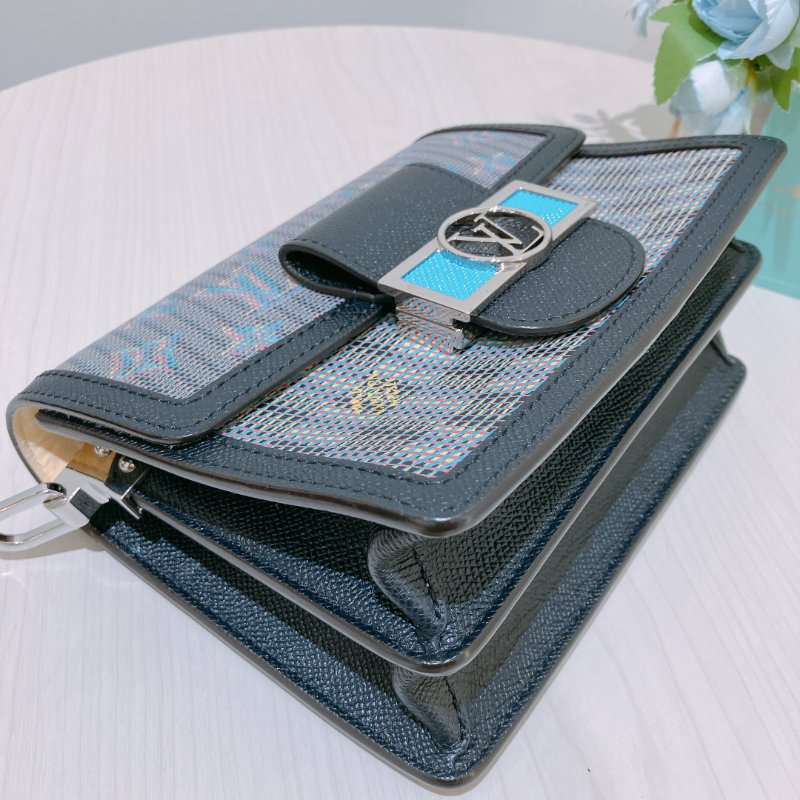 TK1969 Louis Vuitton 路易威登翻蓋式肩帶包包 Dauphine Mini Shoulder Bag Canvas x Calf-6