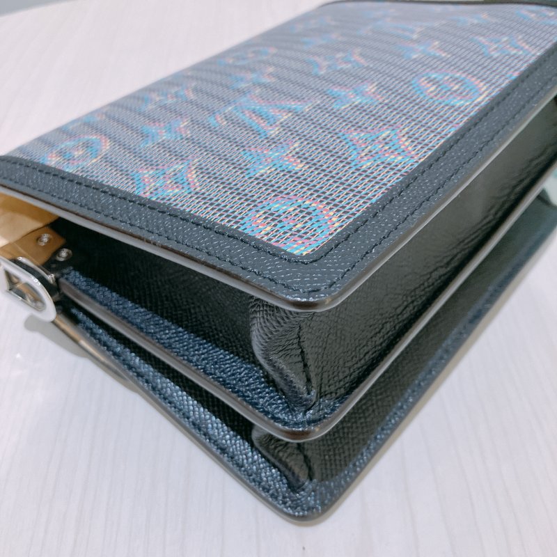 TK1969 Louis Vuitton 路易威登翻蓋式肩帶包包 Dauphine Mini Shoulder Bag Canvas x Calf-10