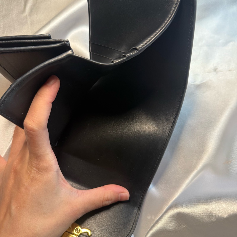 Celine 凱旋門金釦黑短夾-4