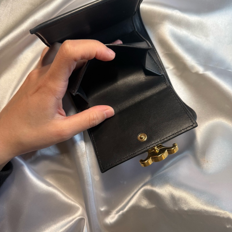 Celine 凱旋門金釦黑短夾-5