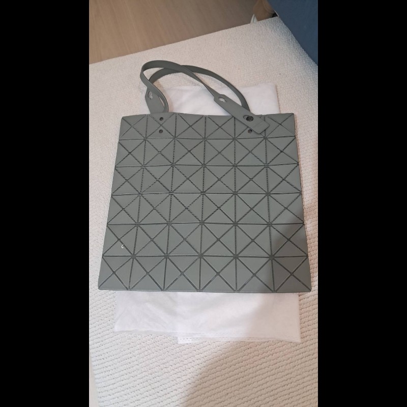 三宅一生6x6手提肩背包-1