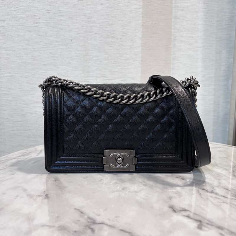 Chanel 黑荔枝牛皮霧銀釦Boy25肩斜背包-0