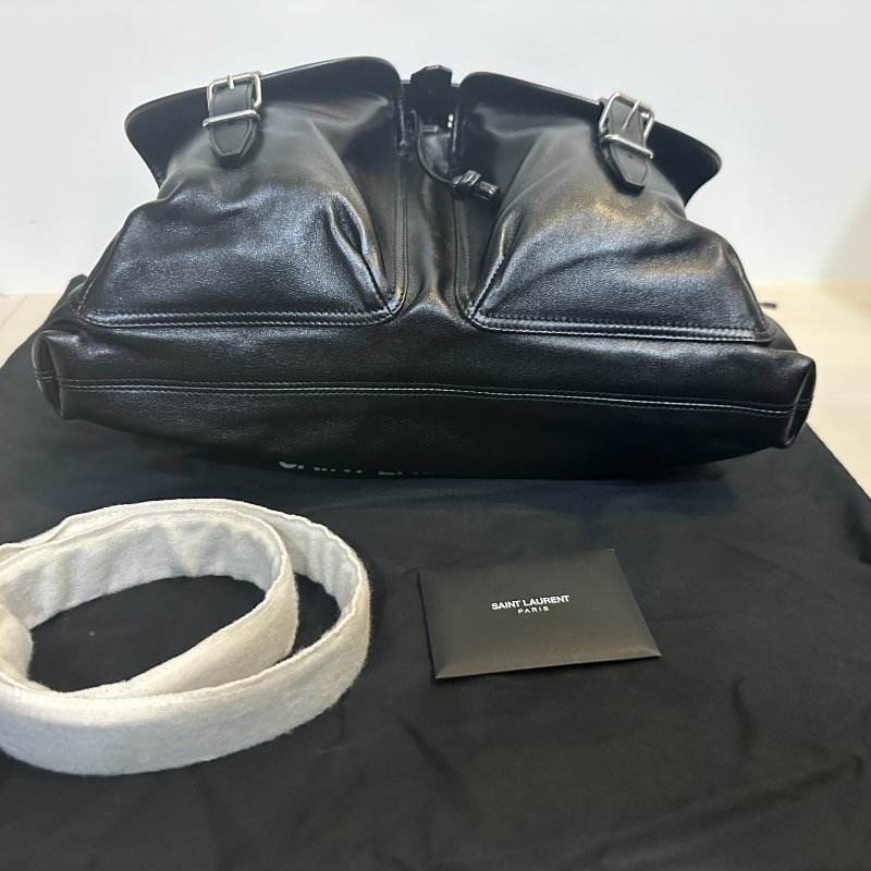 SAINT LAURENT 真皮後背包｜全新未使用｜黑色經典款｜附原廠配件✨-3