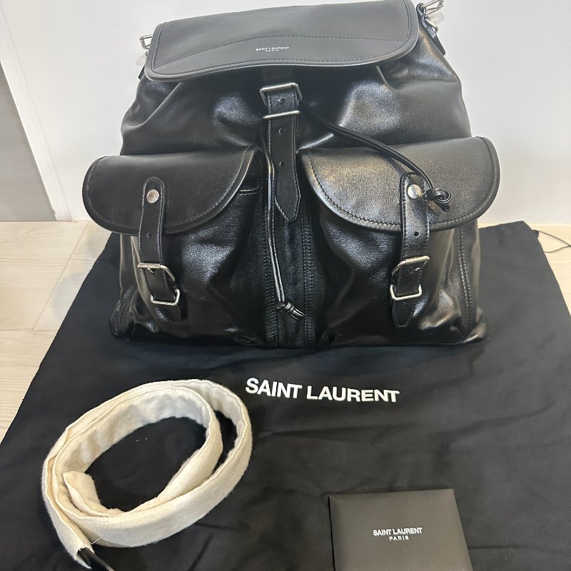 SAINT LAURENT 真皮後背包｜全新未使用｜黑色經典款｜附原廠配件✨-0