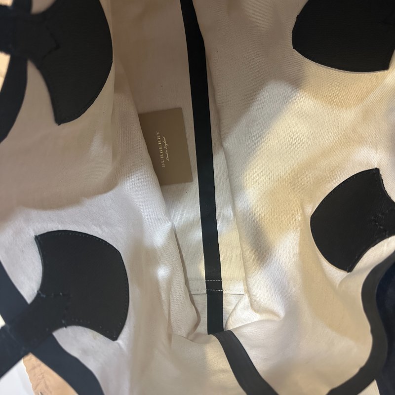 BURBERRY 大LOGO帆布托特包｜全新未使用｜大容量｜附原廠配件✨-3